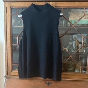 H by Halston Black Sleeveless Turtleneck Sweater